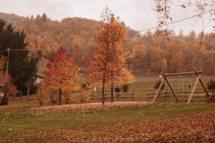 casolare-rosa-parco-giochi