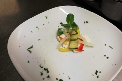 carpaccio-tumin-del-mel-crudite-di-verdura